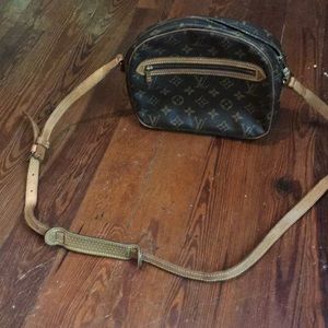 Louis Vuitton Cross Body